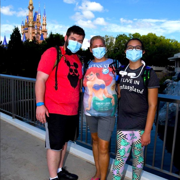 Meet your Posher, Tina - Picture 1 of 1